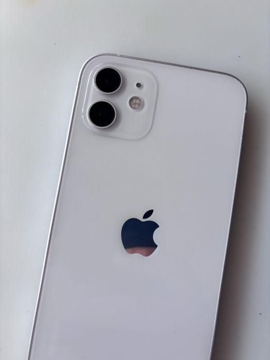 IPHONE 12 - Como Novo!