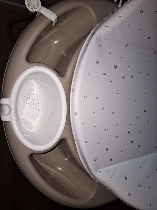 Banheira muda fraldas