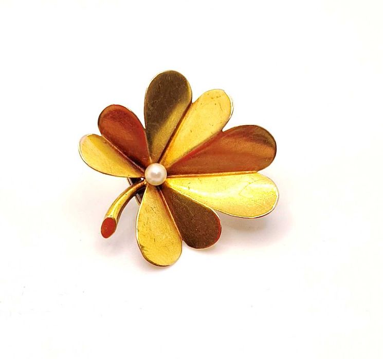 Złota broszka Kwiat z perłą PR.585 W:2,40gr InterSKLEP