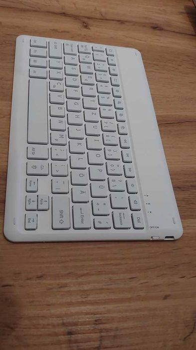 Etui z niemiecką klawiaturą JELLY COMB SAMSUNG TAB A7