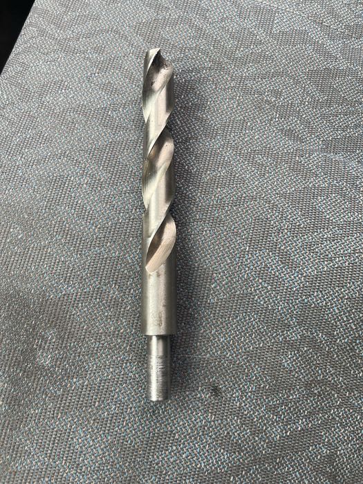 Продам сверло 20 мм