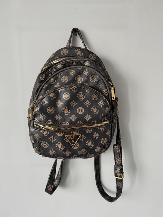 Damski plecak guess brązowy
