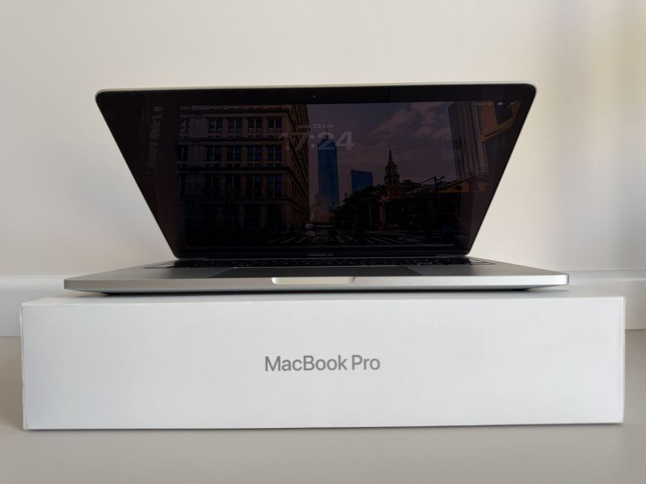 Apple Macbook Pro 13” M1 2020 Model A2338 pudełko oryginalne kupiony w Polsce