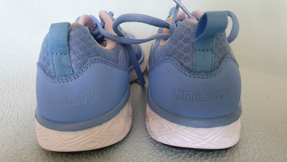 Nowe Umbro adidasy buty sportowe rozm. 37