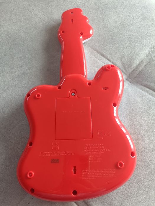 Guitarra marca Chicco