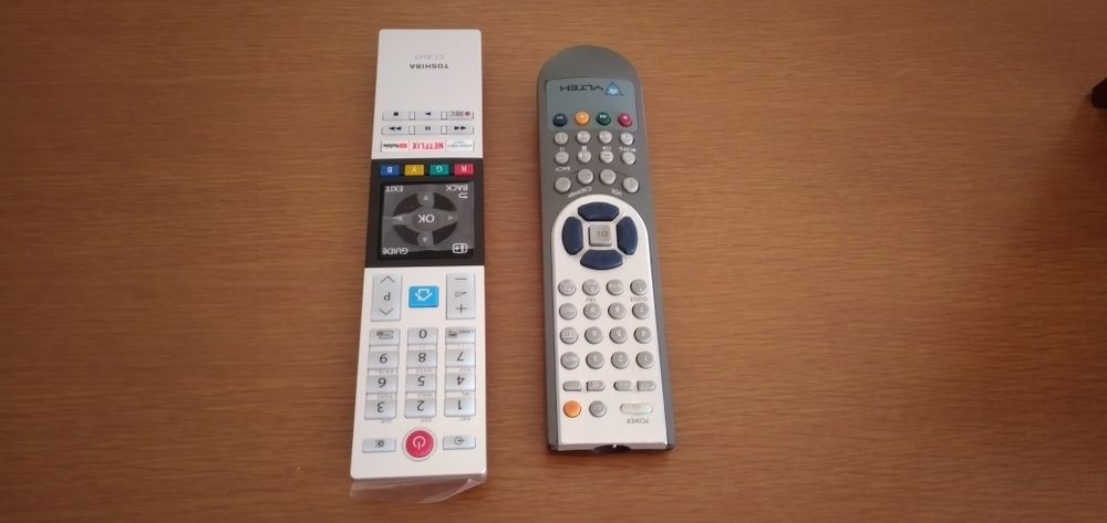 TV/DVD/Sat/Aux Remote Controls64552304614659123