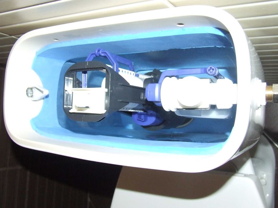 Izolator spłuczek ceramicznych