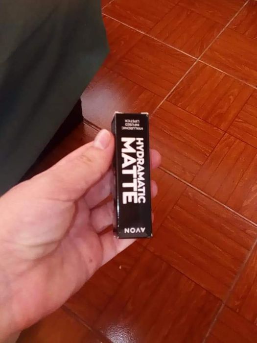 Perfumes, Gel De Banho, Batom e Rosas Perfumadas