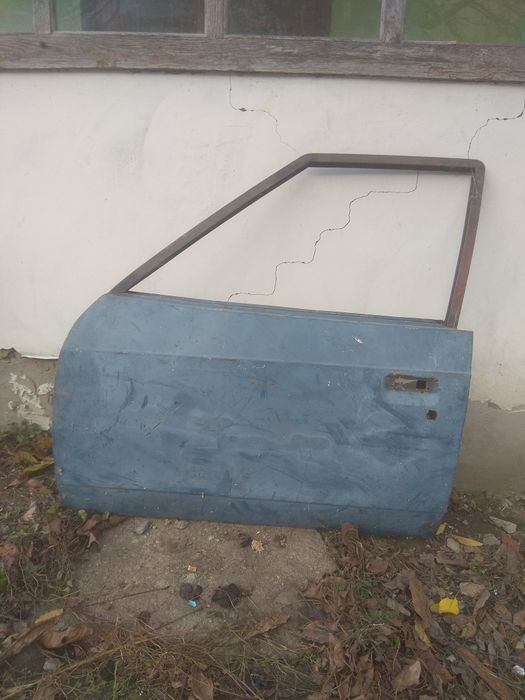 Двери на москвич 2141.