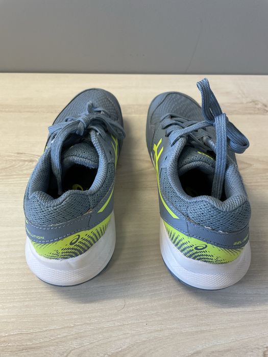 Buty halowe Asics Gel-Resolution 9