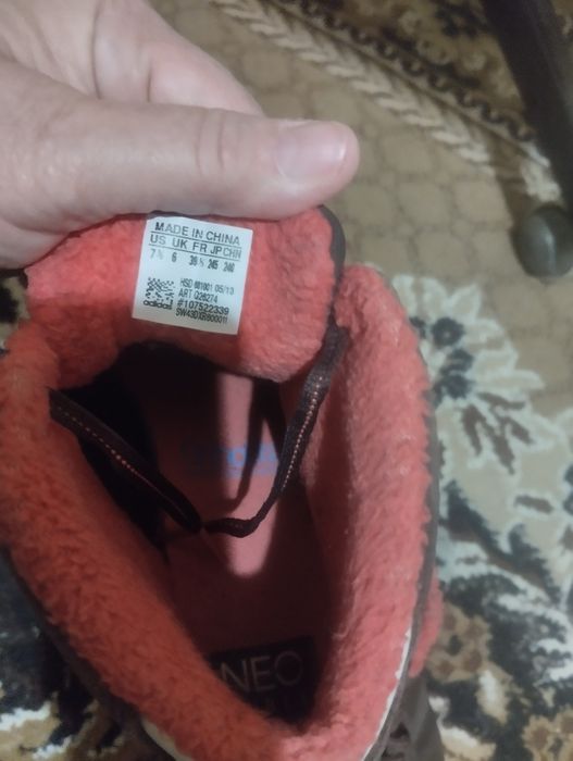 Ботинки.     Черевики