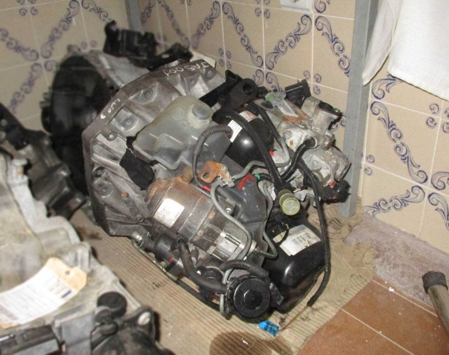 Caixa velocidades auto para Renault Clio III 1.5 dci (2010) JA5001 7701723310
