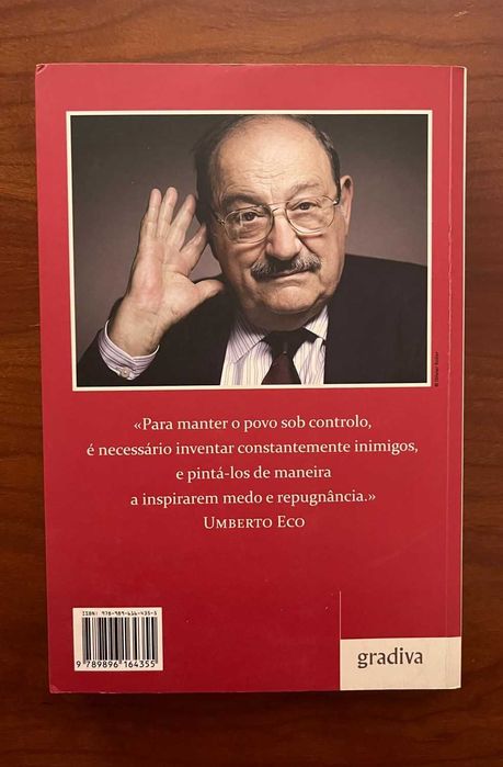 "Construir o Inimigo" de Umberto Eco
