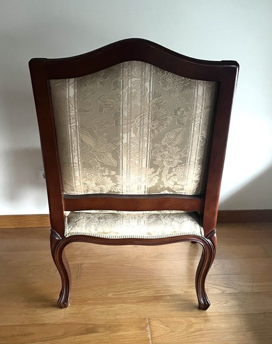 Cadeirão Estilo Luis XV