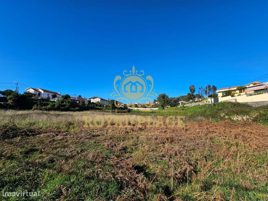 Terreno com 4500m2 em Sandim — Pedroso E Seixezelo, Porto