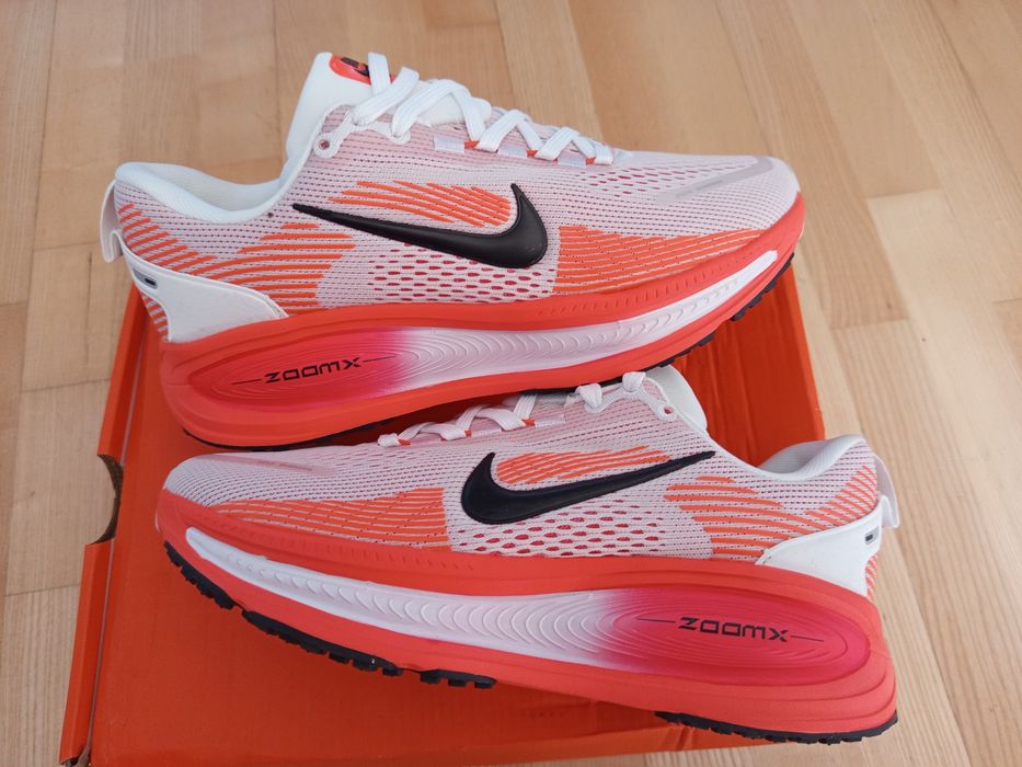 Buty Nike Vomero 18 r.40