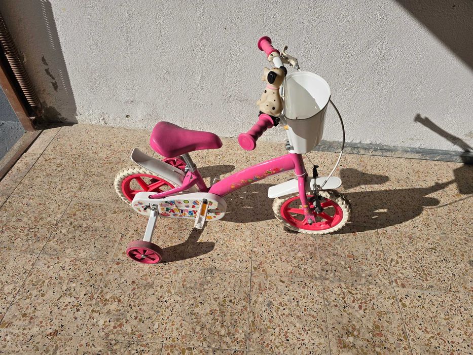Bicicleta menina 3 a 5 anos