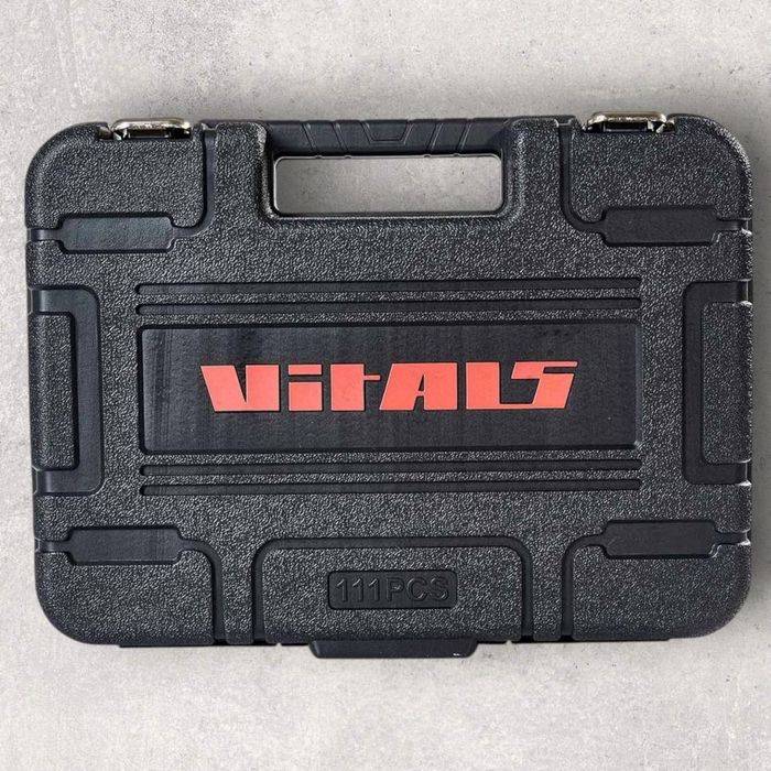 Набір інструментів та головок торцевих 111 предметів Vitals Master