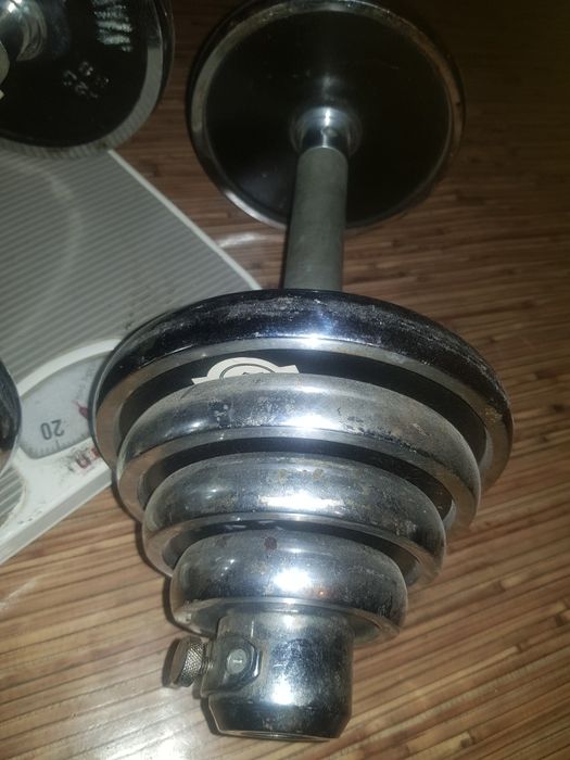 Гантели наборные. 12 кг каждая. Немцы, нержавейка. Надёжный зажим.