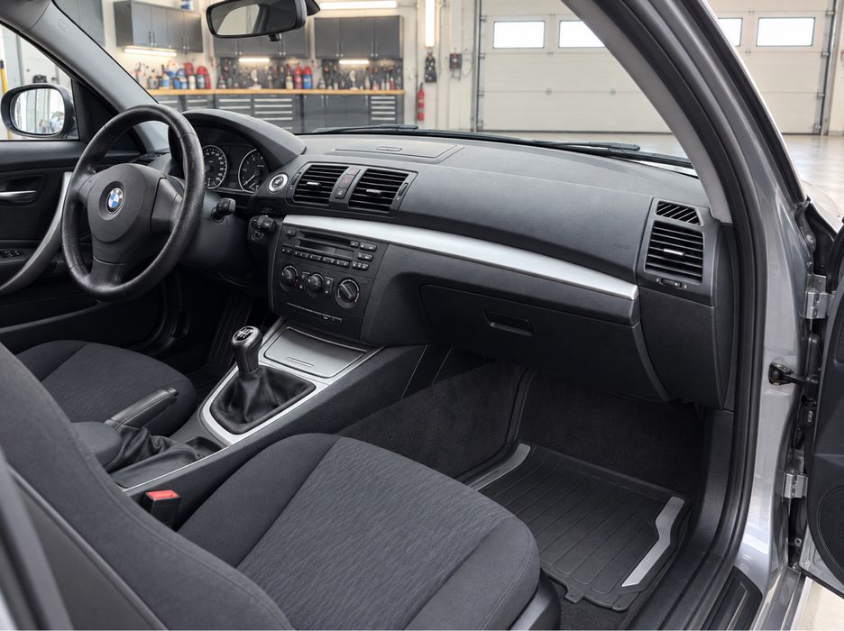 BMW  seria 1. 2007 rok