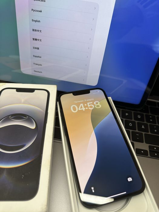 Продам телефон - айфон Iphone 16e 128GB Black