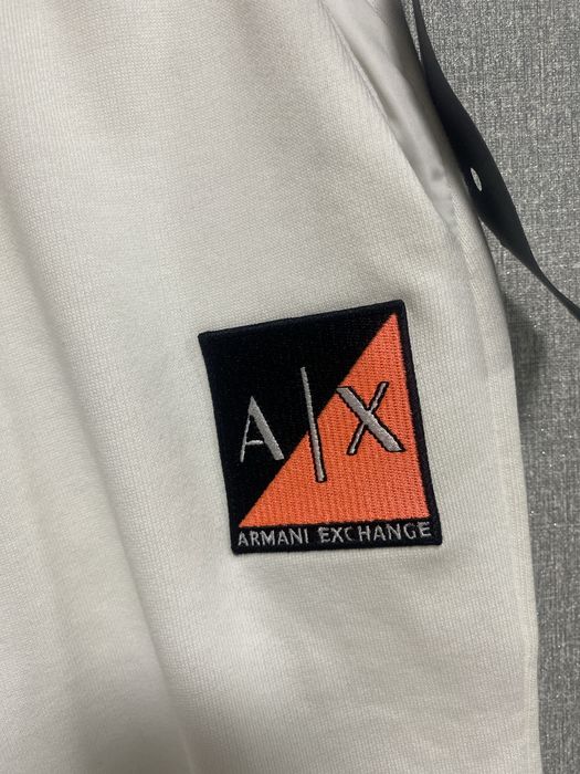 Білі спортивні штани Armani Exchange (оригінал)