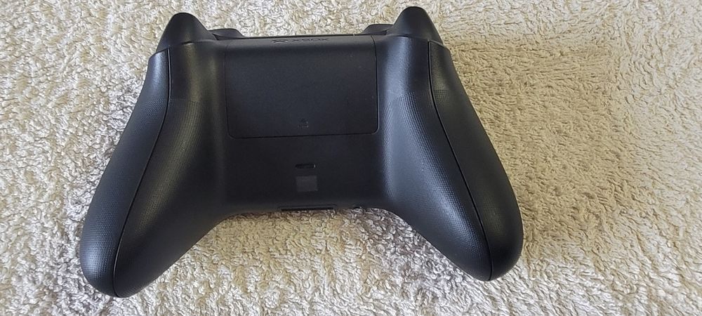Геймпад Microsoft Xbox Wireless Controller Carbon Black