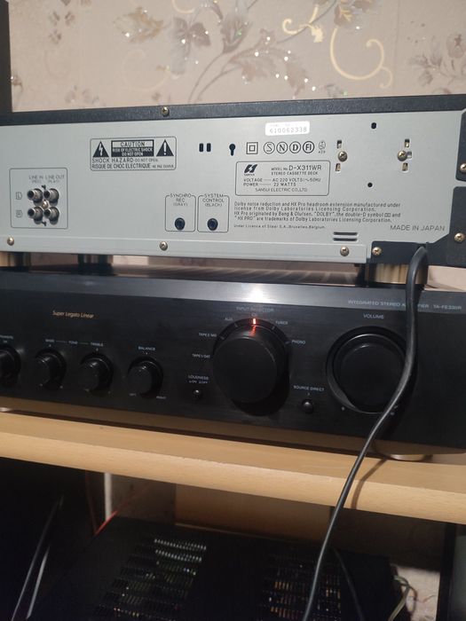 Кассетная дека SANSUI D-X311WR.