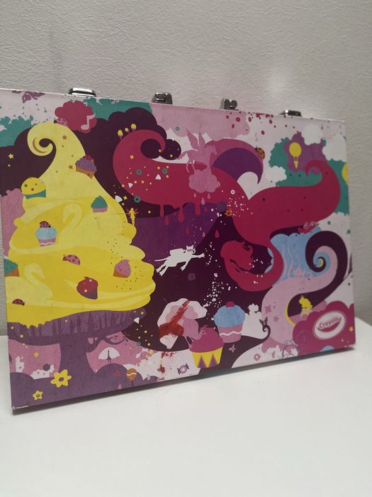 Крайола Набір для малювання Crayola Inspiration Art Case Pink (140pc)