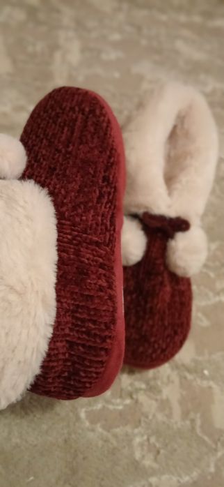 Продам тапки на меху.