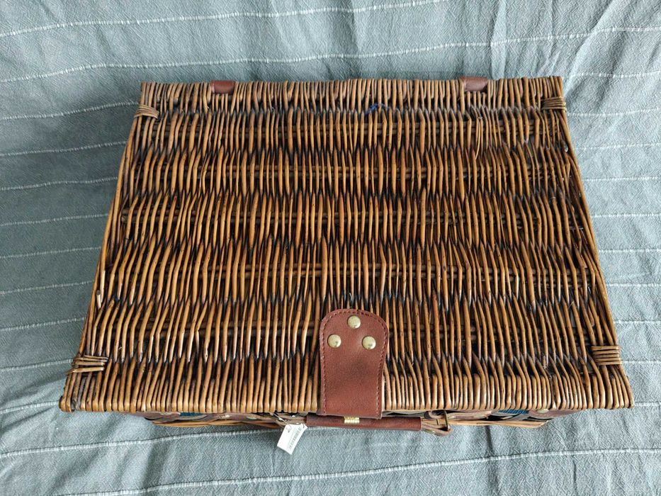 Wiklinowy kosz piknikowy - nowy