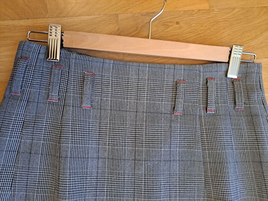 Spódnica ołówkowa Taranko 36