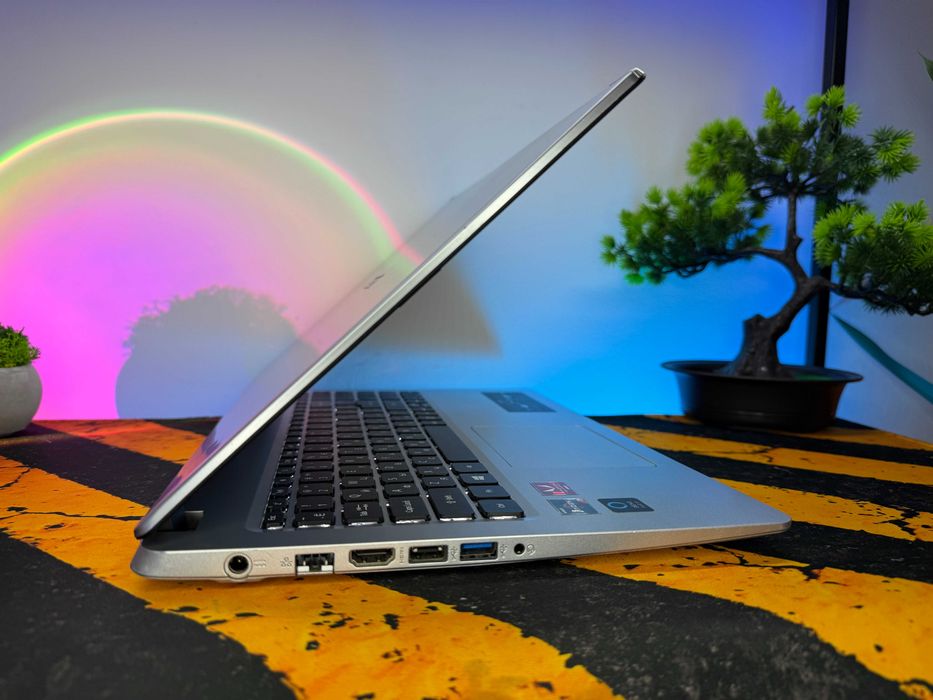 Acer Aspire 5, ryzen 3-3200u, 8gb ram, amd vega 2gb