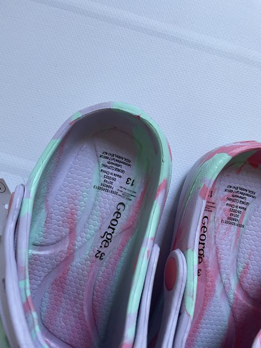 32 George kolorowe klapki sandały tie die tęczowe rainbow gumowe UK
