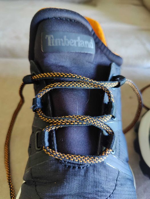 Sapatilhas Timberland tam. 43 semi-novas RESERVADAS