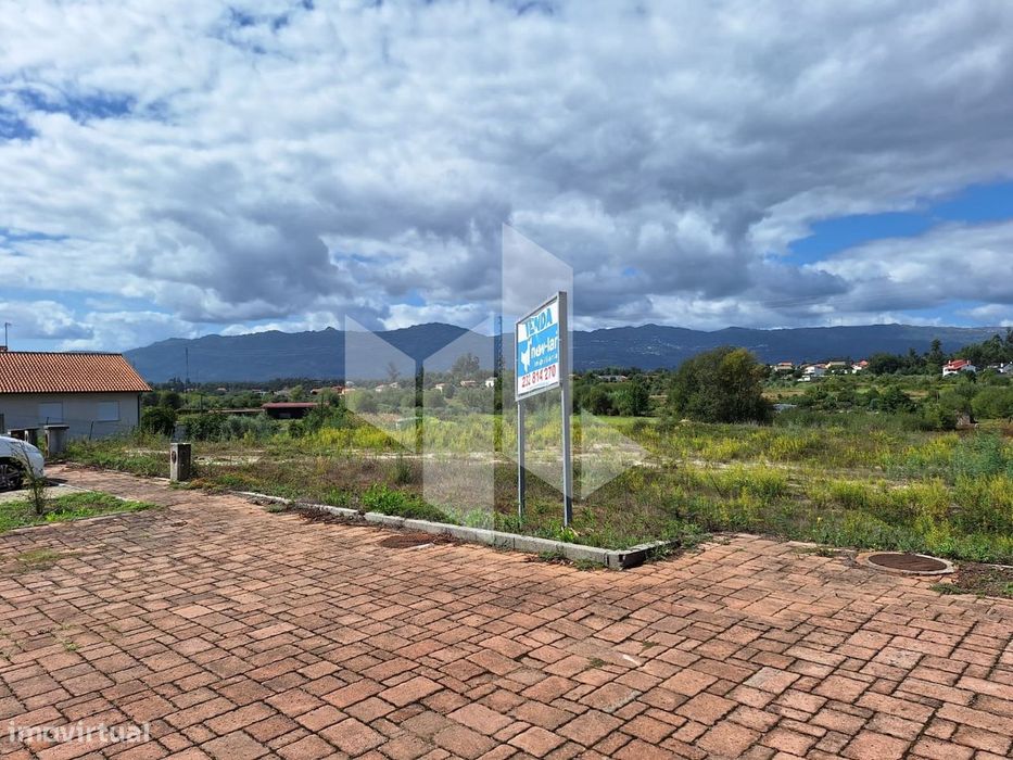Lote de Terreno  Venda em Molelos,Tondela — Molelos, Viseu