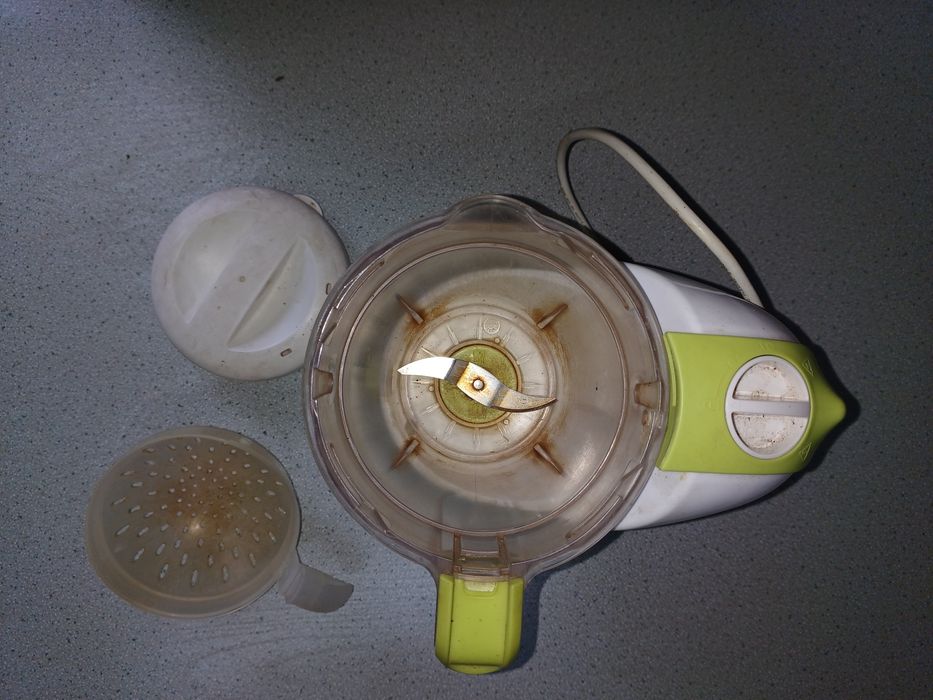 Электро овощерезка ( измельчитель ) Chicco XB9018 250ват