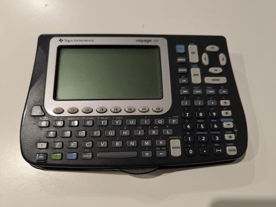 Vendo calculadora Texas  Instruments Voyage 200