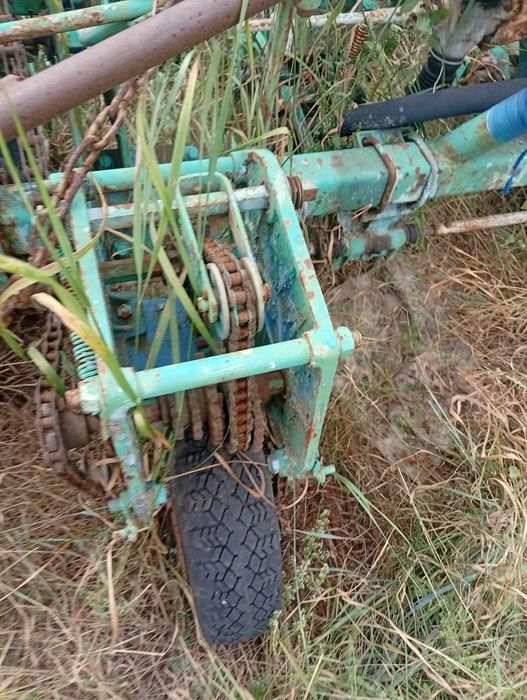 Продам МТЗ 80 та навісні агрегати