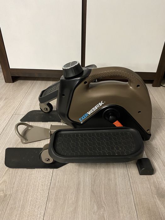 Trenażer eliptyczny