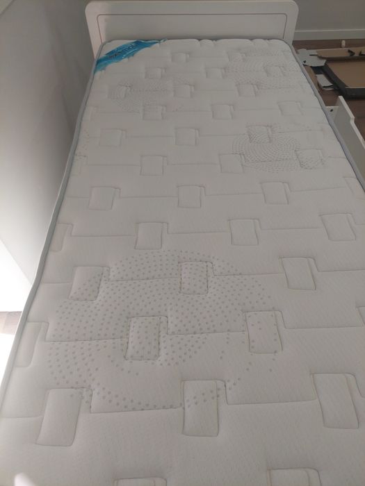 Cama de criança/adolescente marca trama                   trama