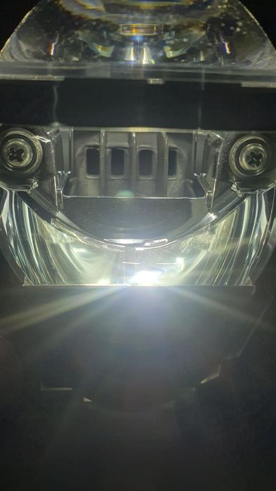 Naprawa,Regeneracja Reflektorów -xenon/led/laser-moduły led.