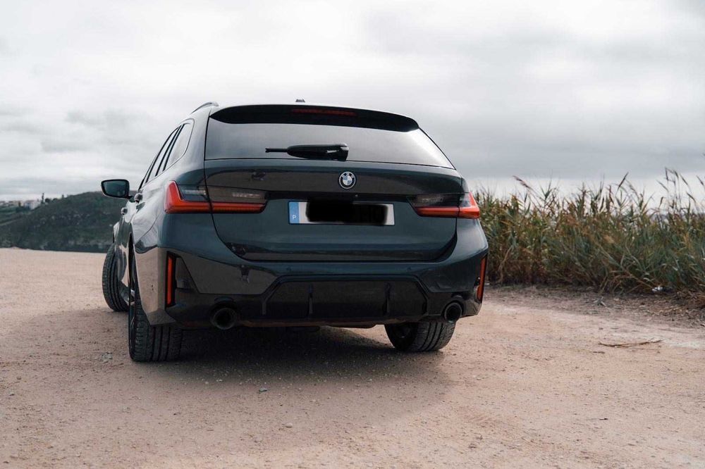BMW Touring 330E
