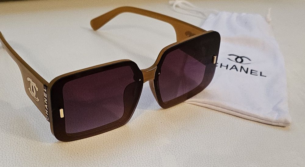 Luksusowe okulary przeciwsłoneczne  C h a n e l