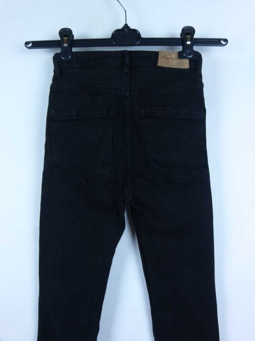 ZARA damskie spodnie dżins / EUR 32 mex 22
