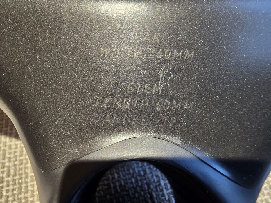 Guiador integrado BTT Specialized Roval - Como  Novo