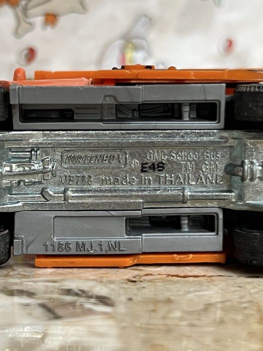 Matchbox - GMC School Bus