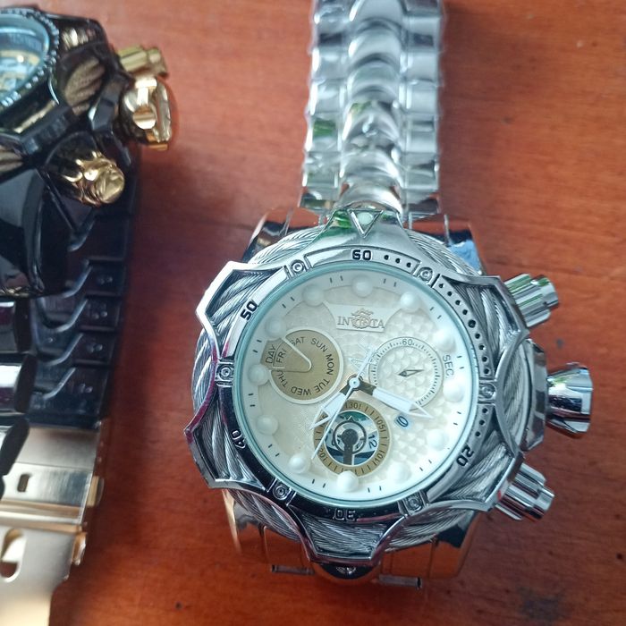 Zegarek kwarcowy invicta