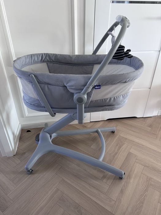 Chicco baby hug 4w1 z materacem