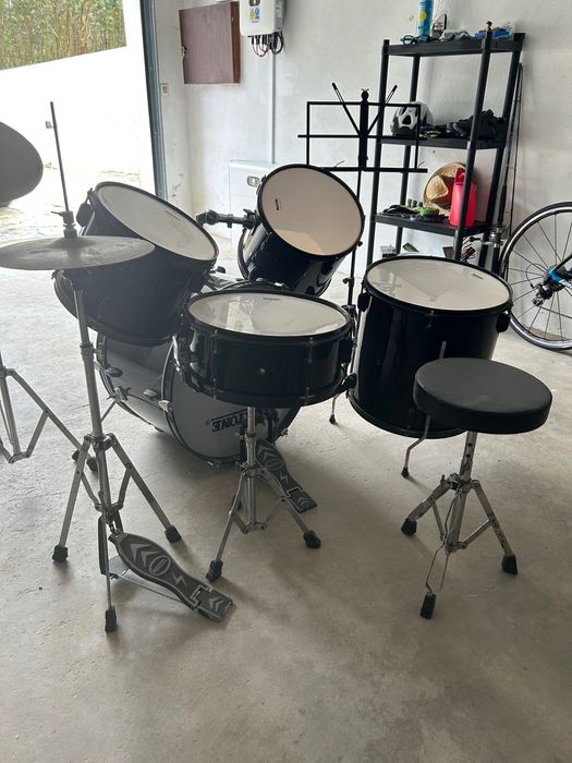 Bateria Musical Maxtone + estante de partituras musicais